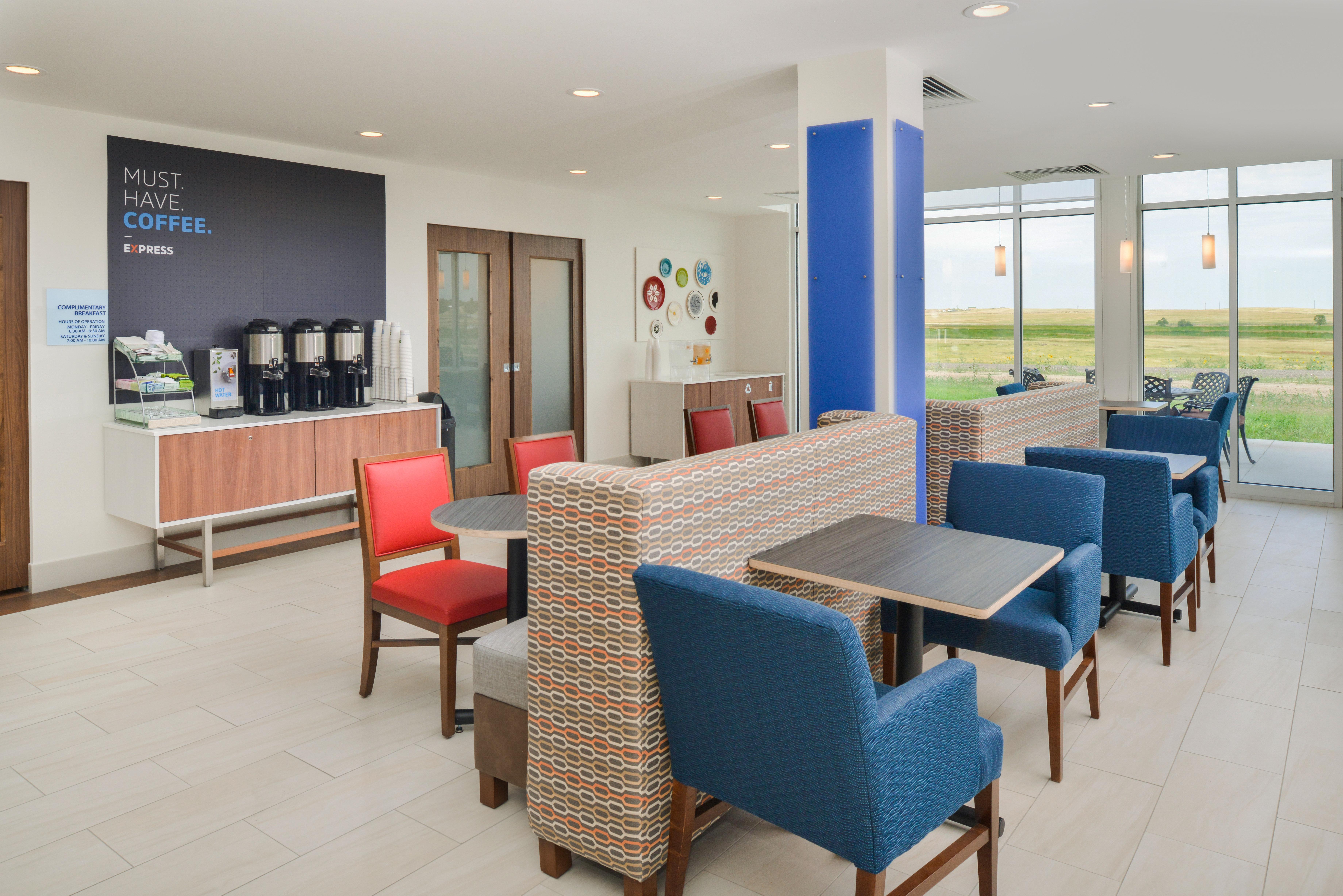 Holiday Inn Express & Suites - Chadron By Ihg Bagian luar foto